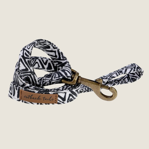 Outback Tails MINA MINA Canvas Lead