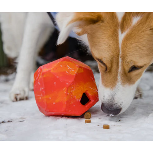 RUFFWEAR TOY GNAWT-A-ROCK